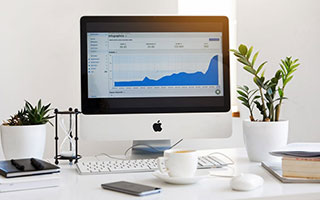 在线配资软件:实盘配资一般不超过多少-现货黄金站上3530美元/盎司 再创历史新高